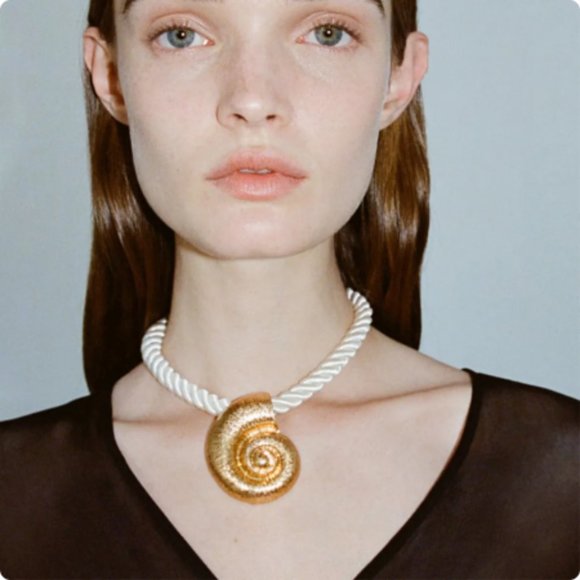 Zara Gold Charms Crystal Bar Circle Link Chain Necklace - Picture 1 of 10